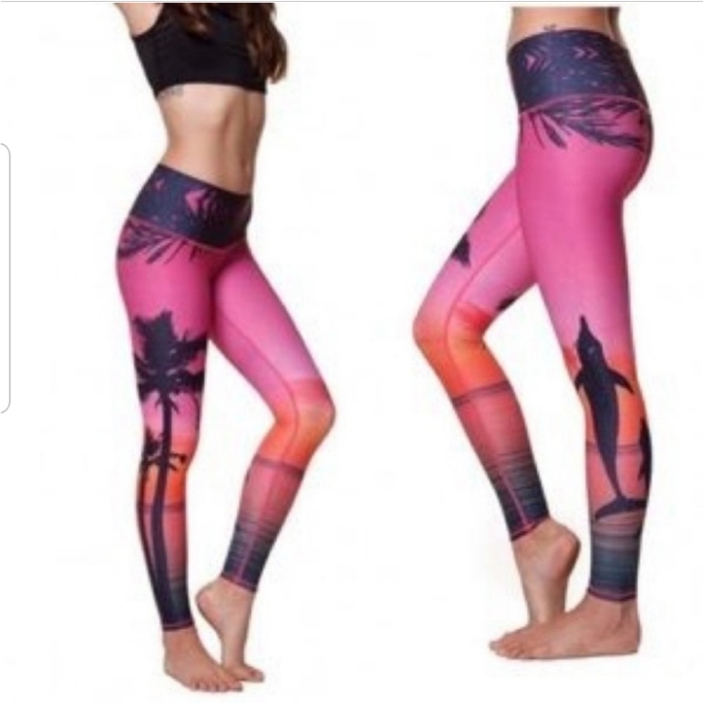 TEEKI Boutique | Hot Pant | Size: Medium